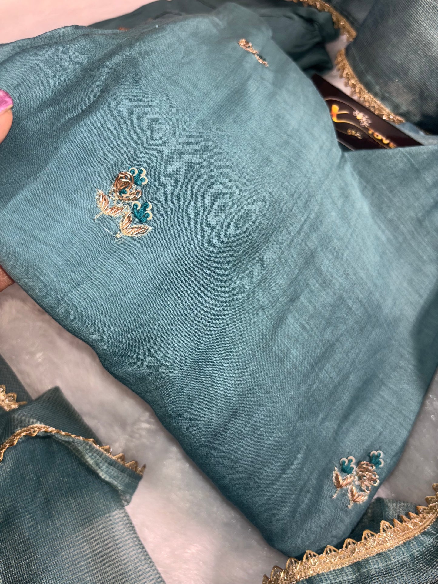 B1999 Mul Chanderi Handwork Suit