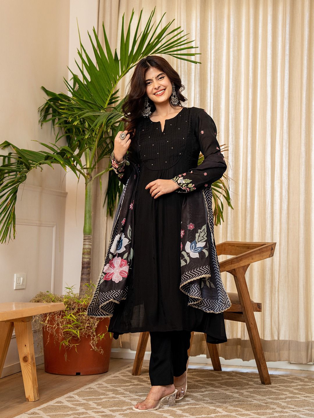 B2023 Mul Silk Designer Suit