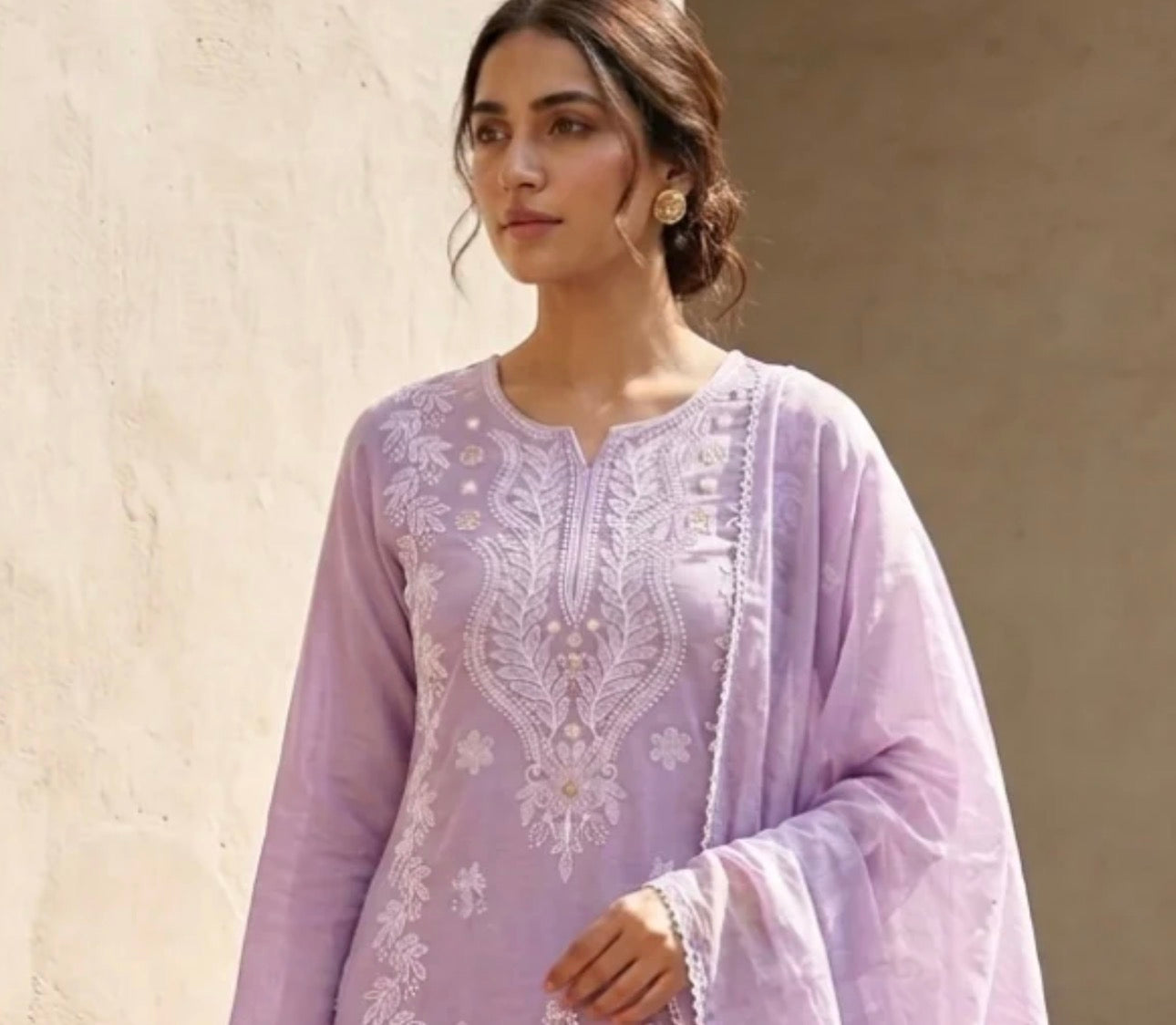 A1804 Lakhnavi Chikankari Suit (LILAC)