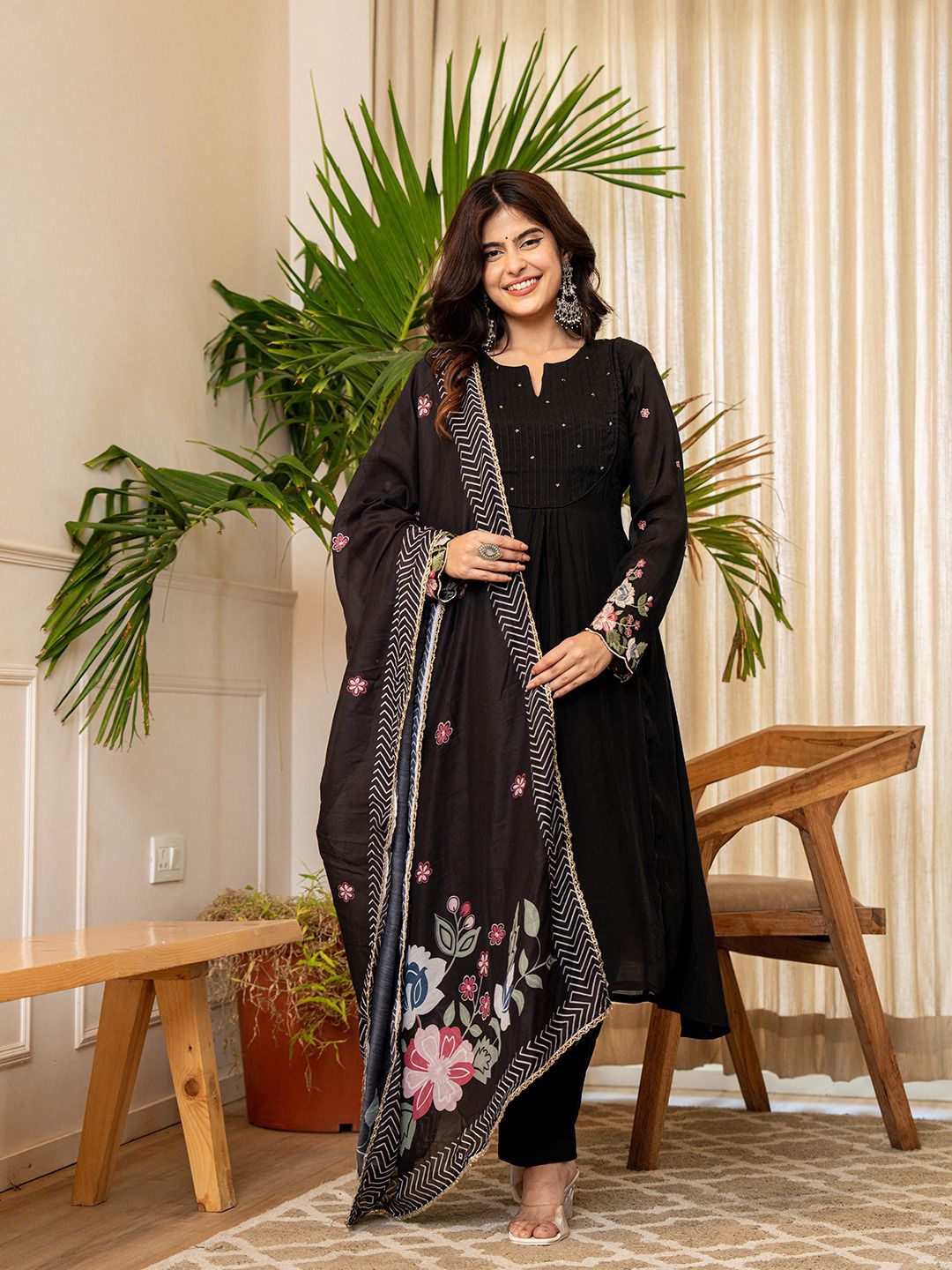 B2023 Mul Silk Designer Suit