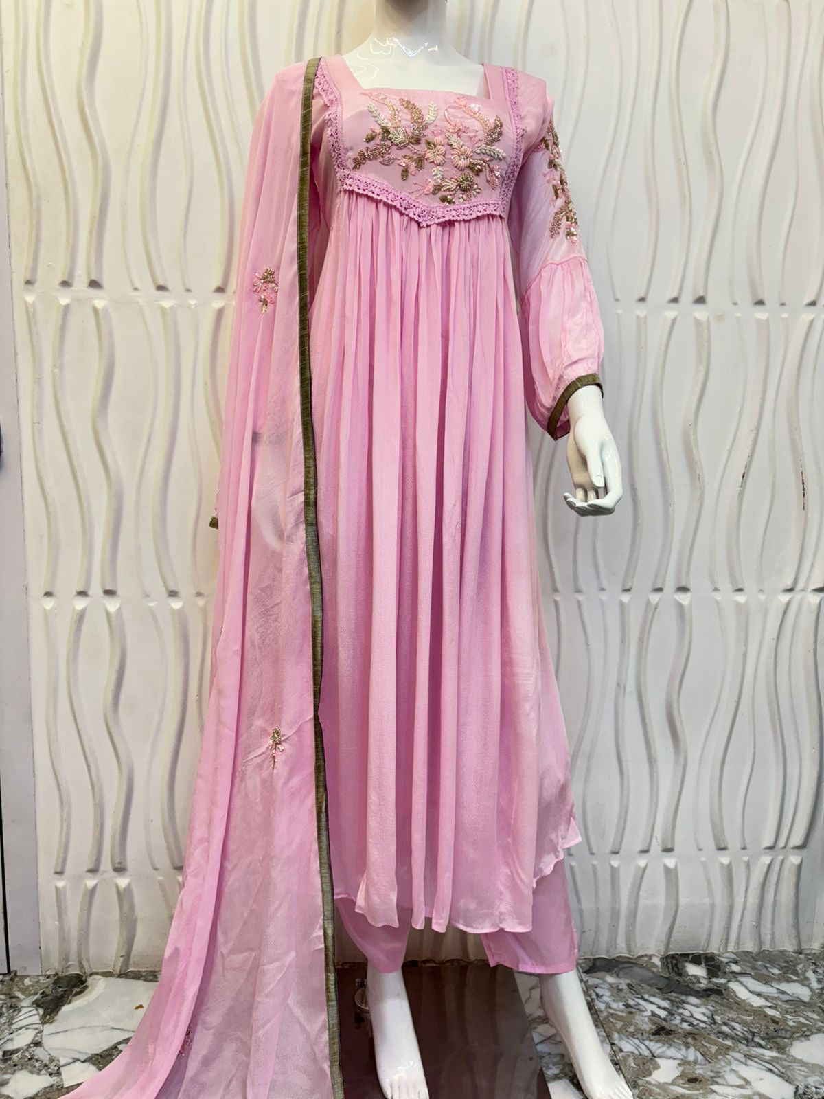 B2014 Pure Chinon Party Wear Suit
