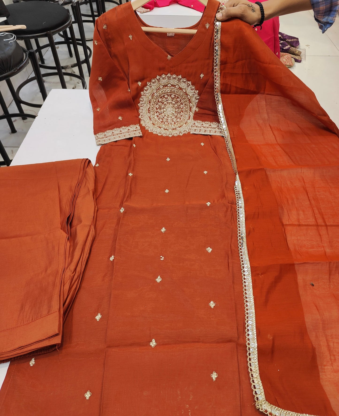 B2019 Designer Mul Chanderi Suit