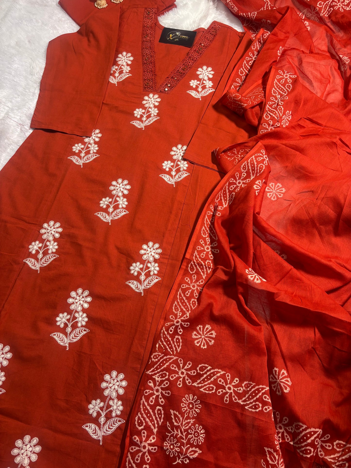 A1681 Pure Cotton Embroidered Suit