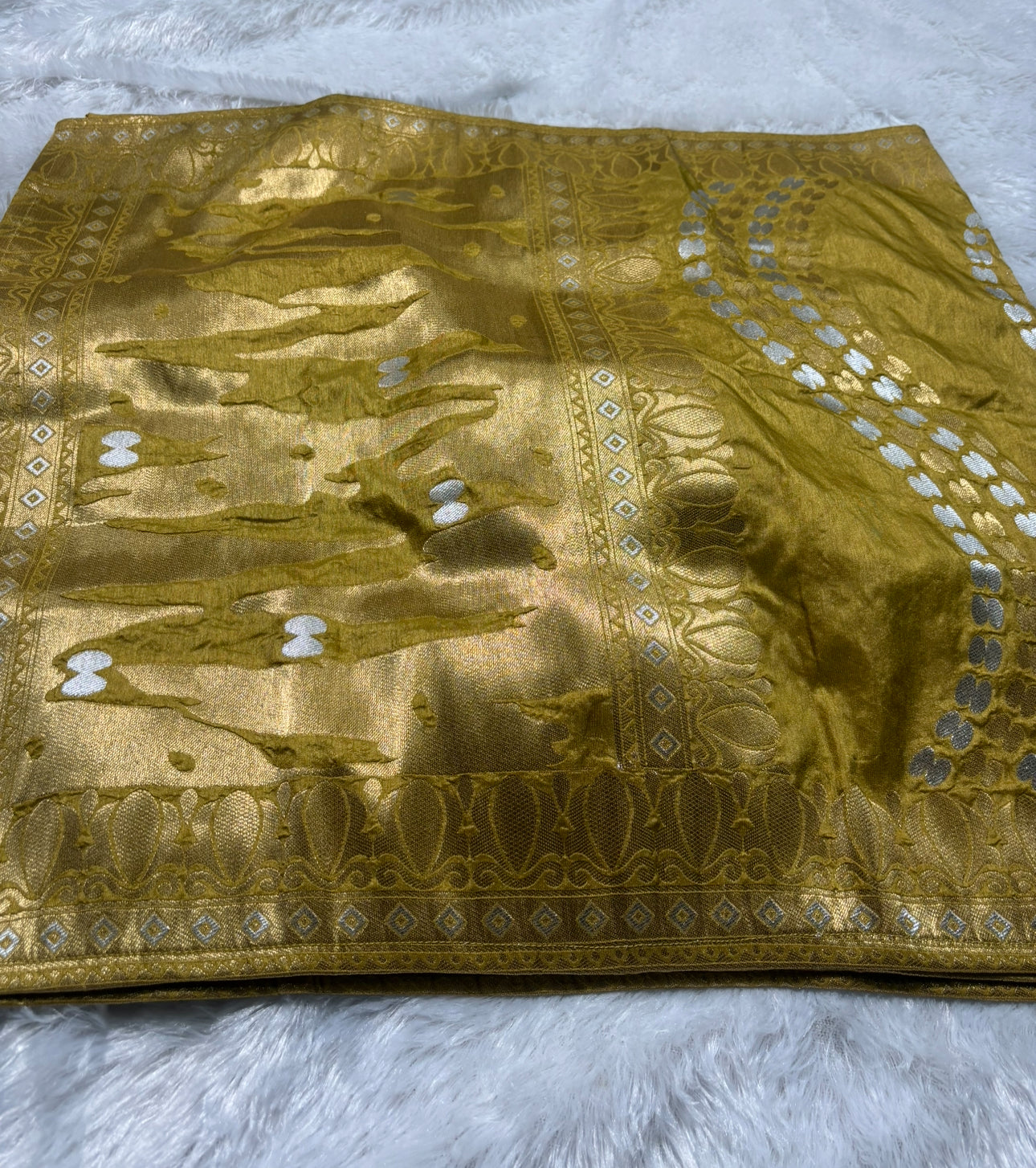 Stunning Party Wear with Beautiful Handwork & Woven Jaquard Dupatta