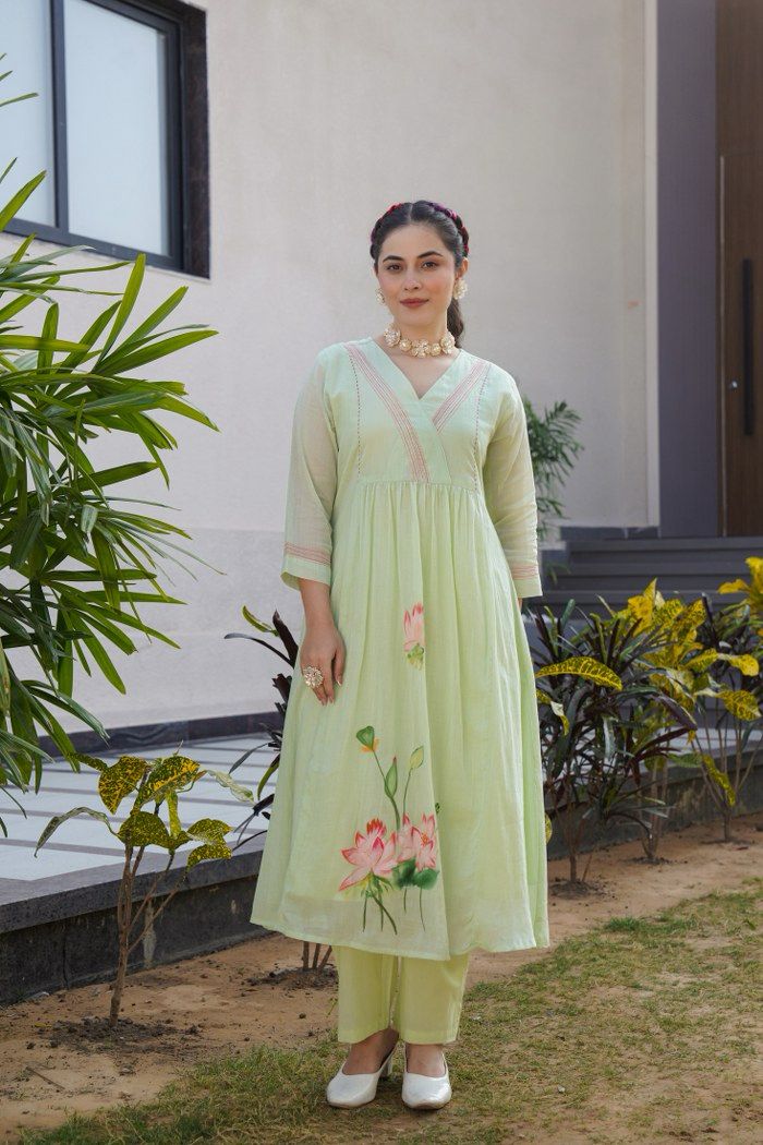 A1677 Mul Cotton Embroidered Suit