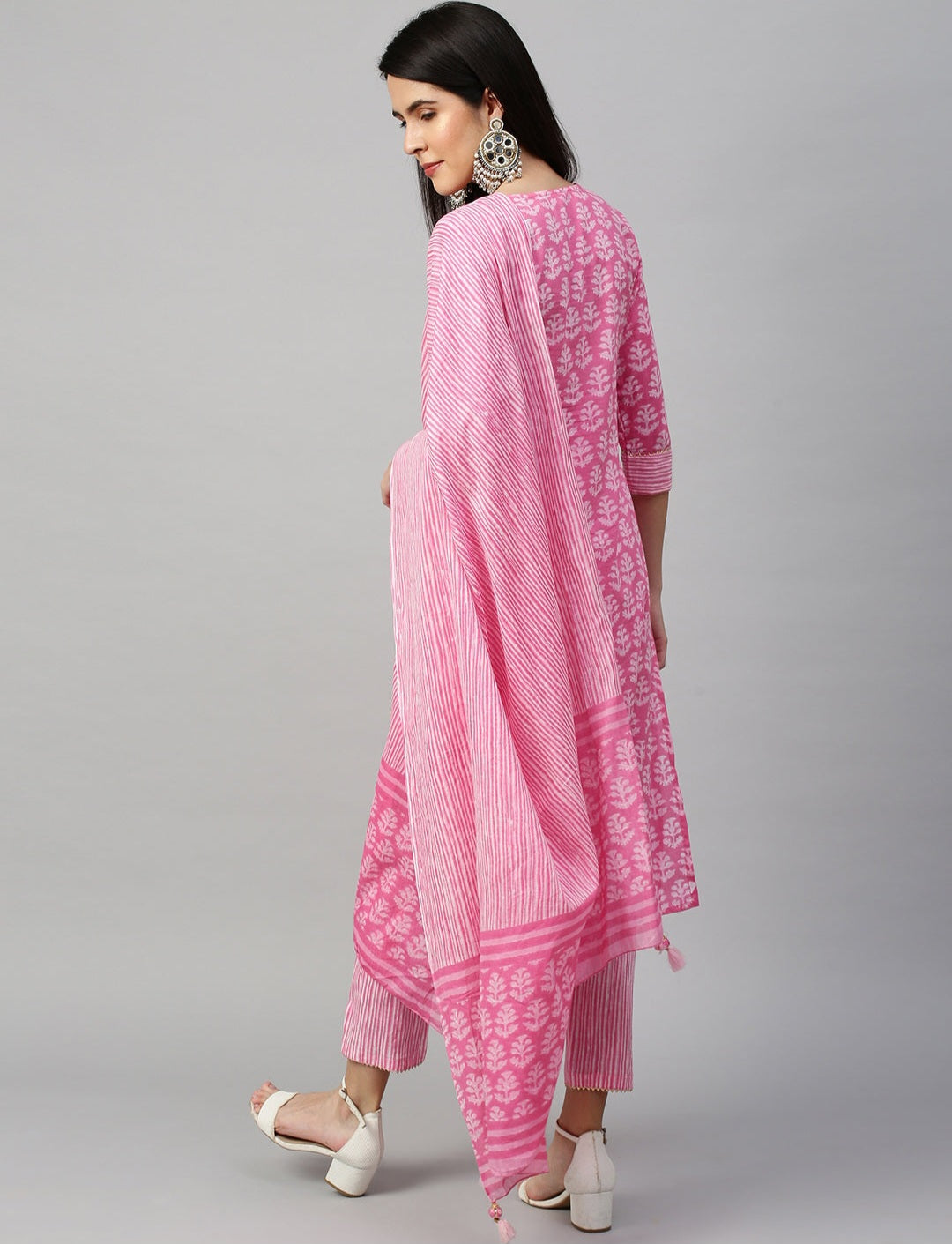 A122 Ethnic Printed Three Piece Suit - Pastel Pink