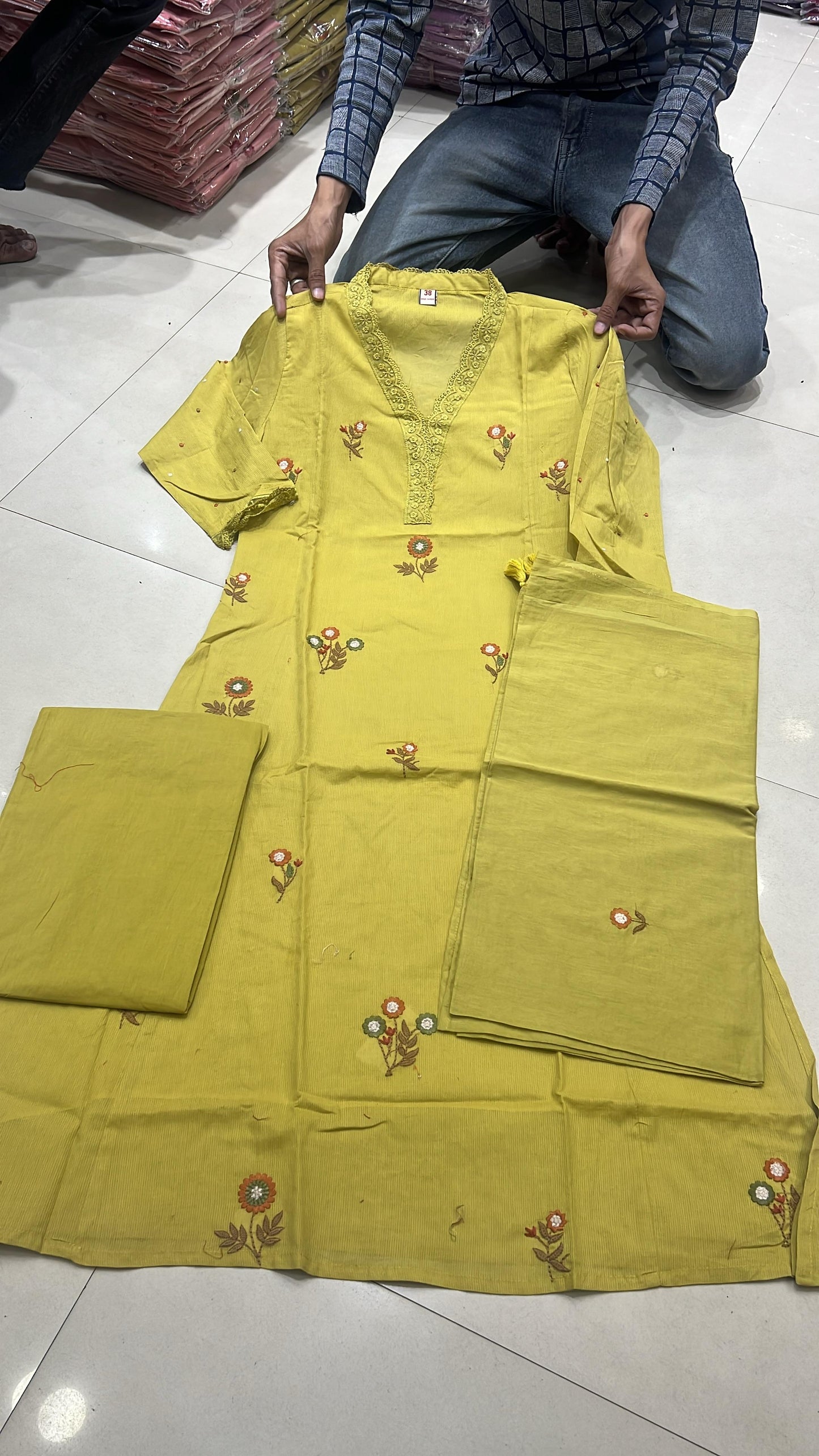 A1750 Designer Silly Mul Cotton Suit(LIGHT OLIVE GREEN)