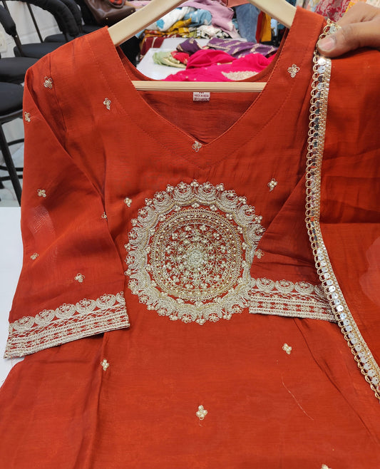 B2019 Designer Mul Chanderi Suit