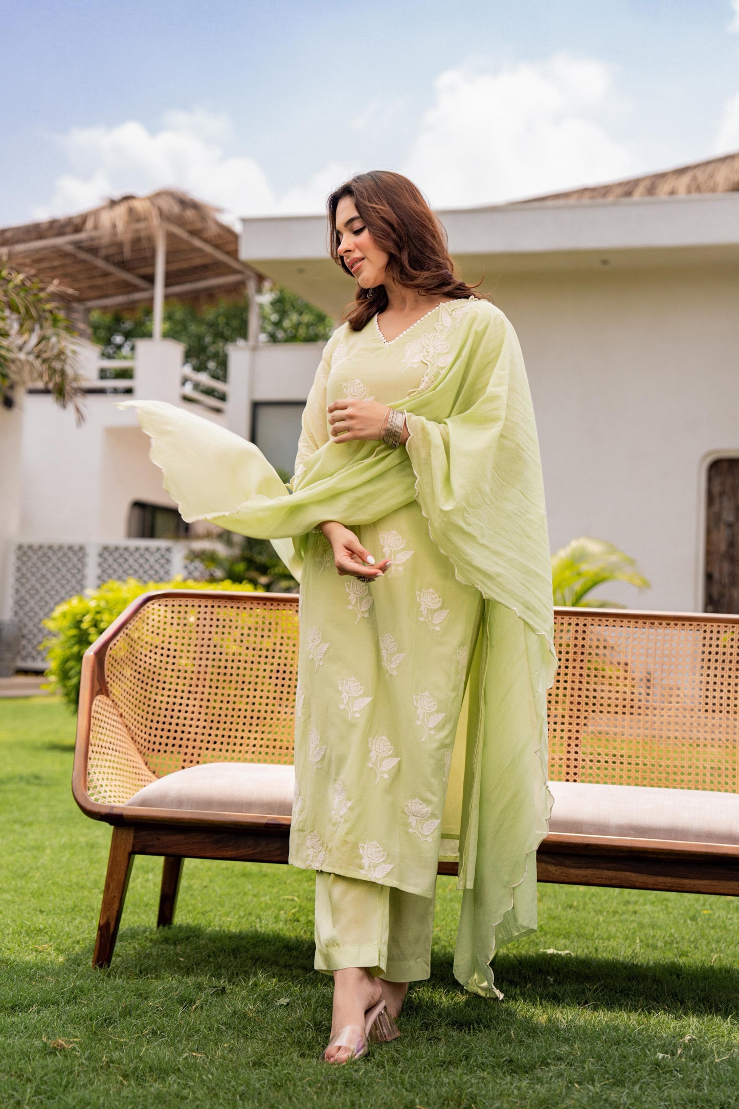 B2017 Mul Chanderi Suit