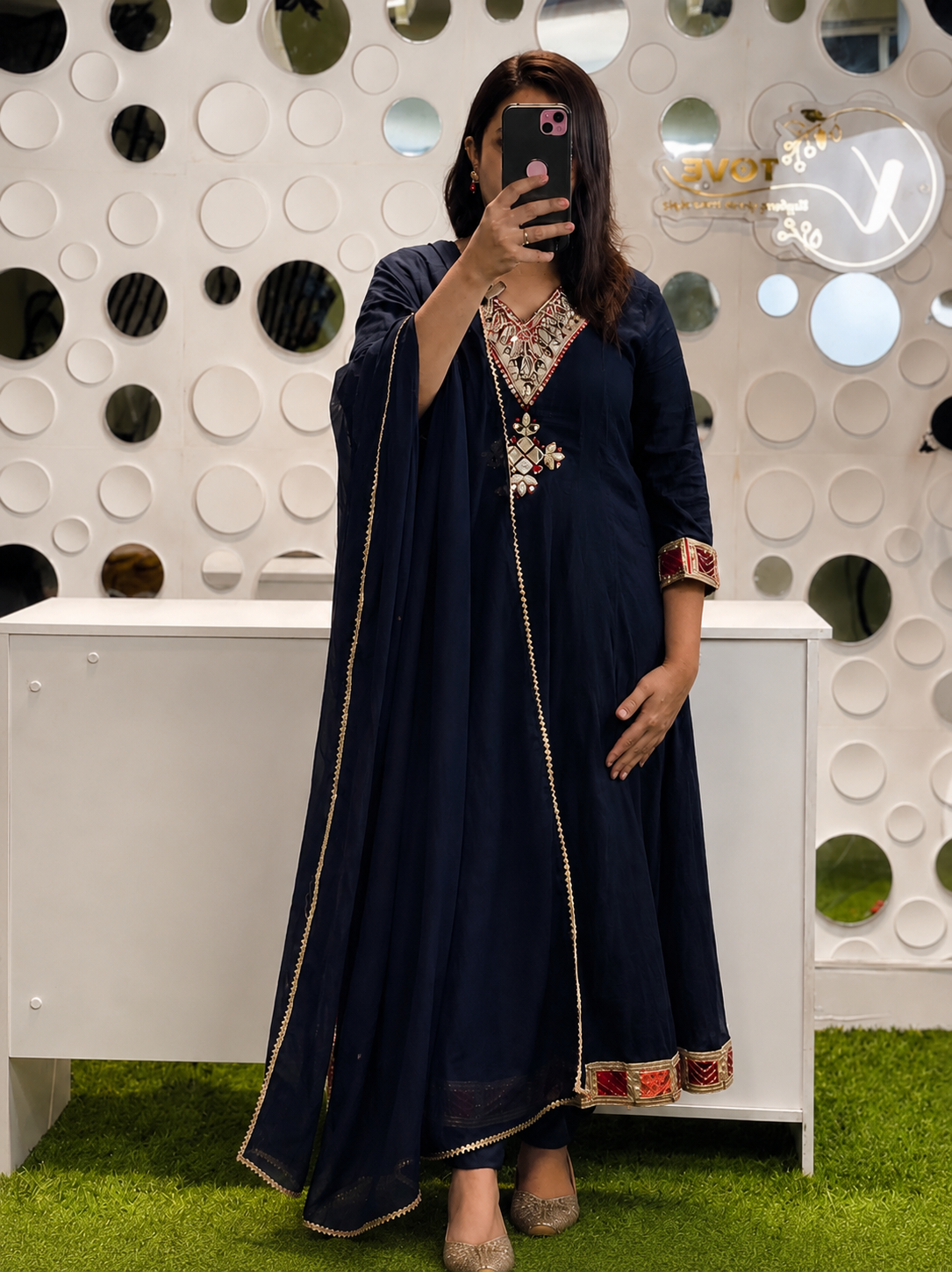 A1827 Noor Mulmul Cotton Anarkali Suit Set(NAVY BLUE)