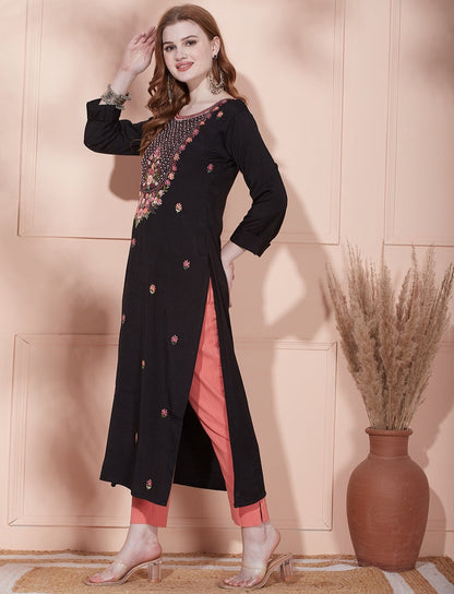 Floral Hand & Sequins Embroidered Kurta