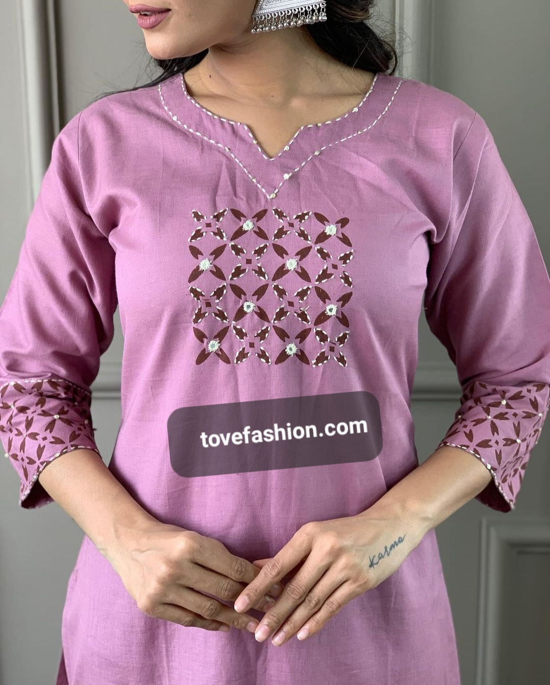 Pure Cotton Co-ord Set With Thread Embroidery Detailing