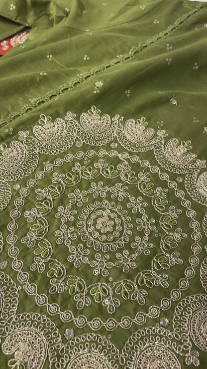 A1725 Mul Cotton Designer Suit (Mehandi Green)