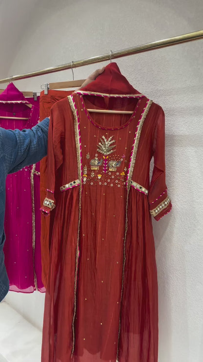 B2035 Designer Party Wear Banarasi Mul Chanderi Suit